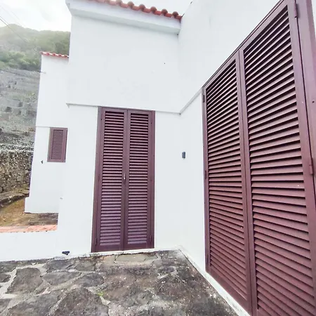 Casa Dos Magalhaes * Vila do Porto